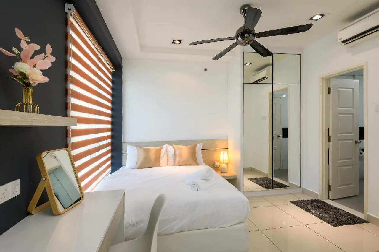 Апартаменты 2R1B/Seaview Garden/1~8Pax/Gurney/Mansion One Джорджтаун Малайзия